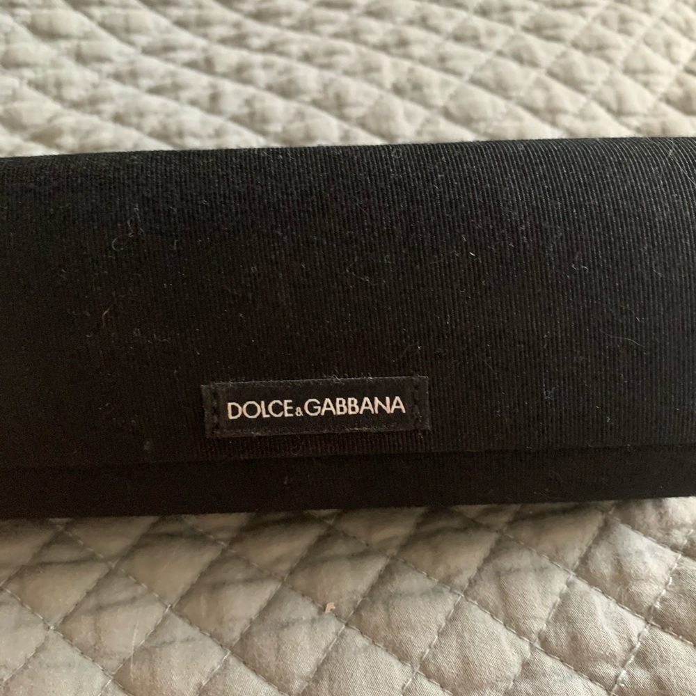 dolce and gabbana glasses